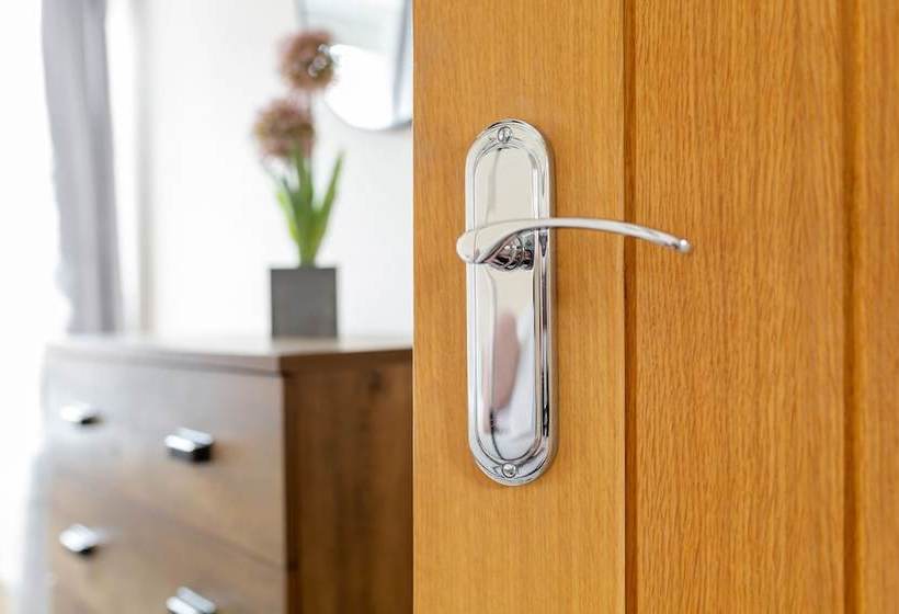 Suite On The High Street