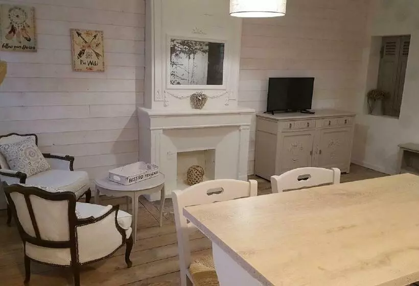 Appartement 2 Pièces Le 32 Bis