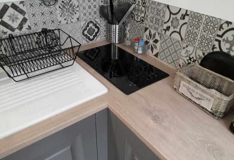 Appartement 2 Pièces Le 32 Bis