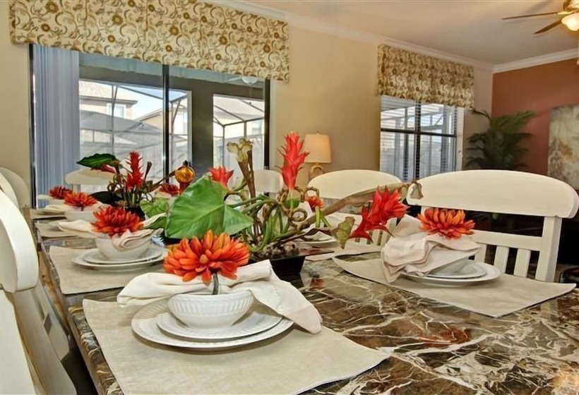 Champions Gate #6   The Retreat   8 Bed 5 Baths Villa