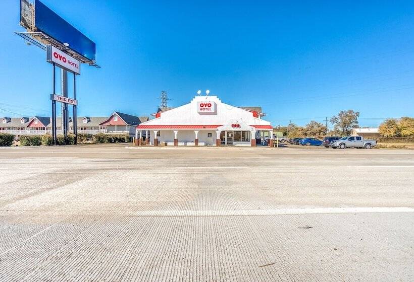 Oyo Hotel Waco University Area I 35