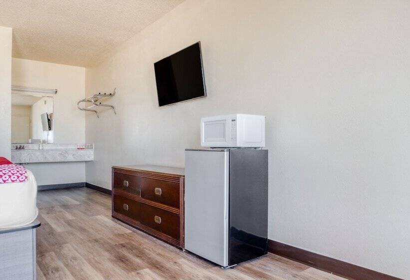 Oyo Hotel Waco University Area I 35