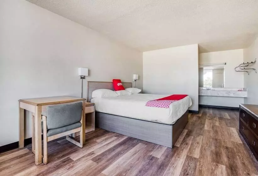 Oyo Hotel Waco University Area I 35