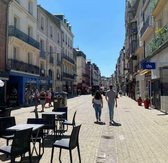 La Verriere Appartement Idealement Place A 100 M De La Plage