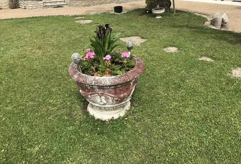 ペンション Chambre D Hôtes   Les Vernes