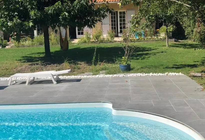 Majatalo L Eau Bourde