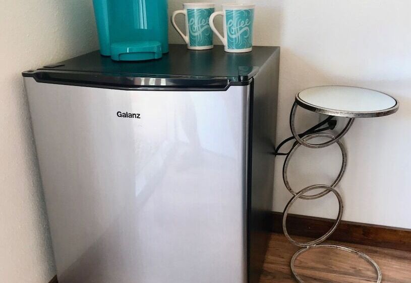 Terlingua Nights Cabins