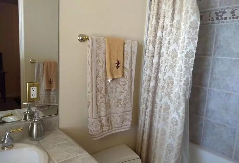 Sunshine Mountain Bed And Breakfast