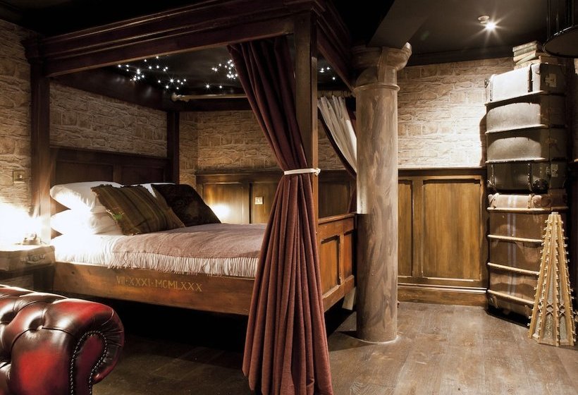 The Enchantment Chamber