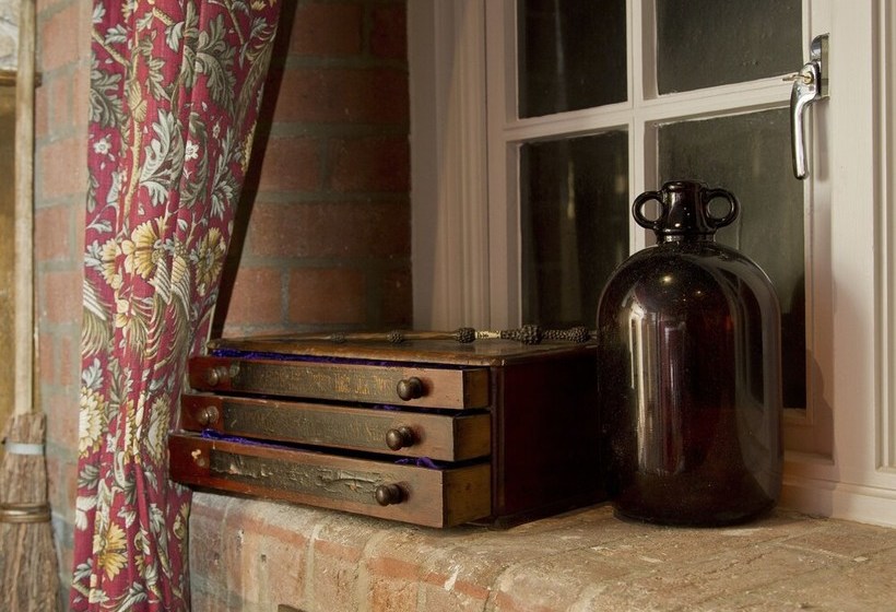 The Enchantment Chamber