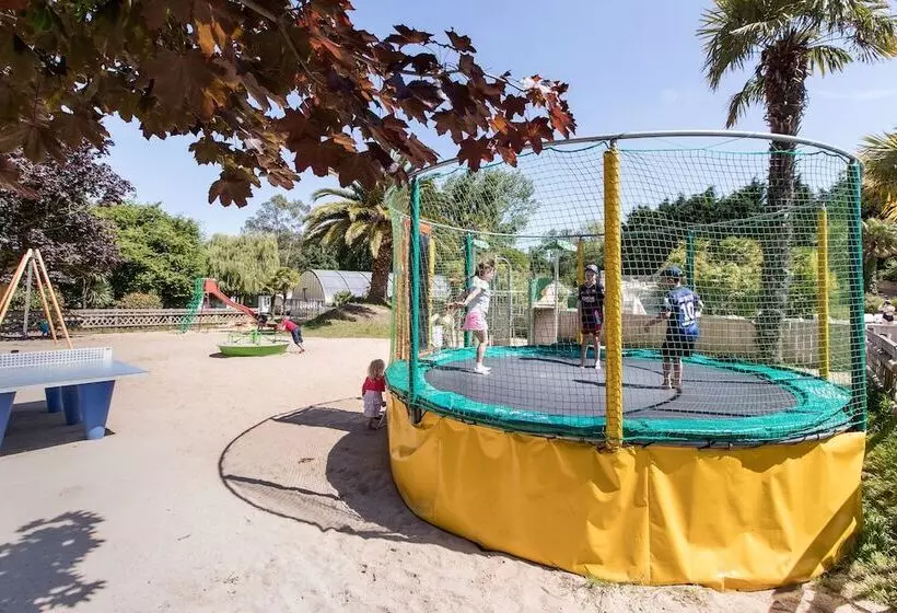 هتل See Breizh Camping La Ville Huchet