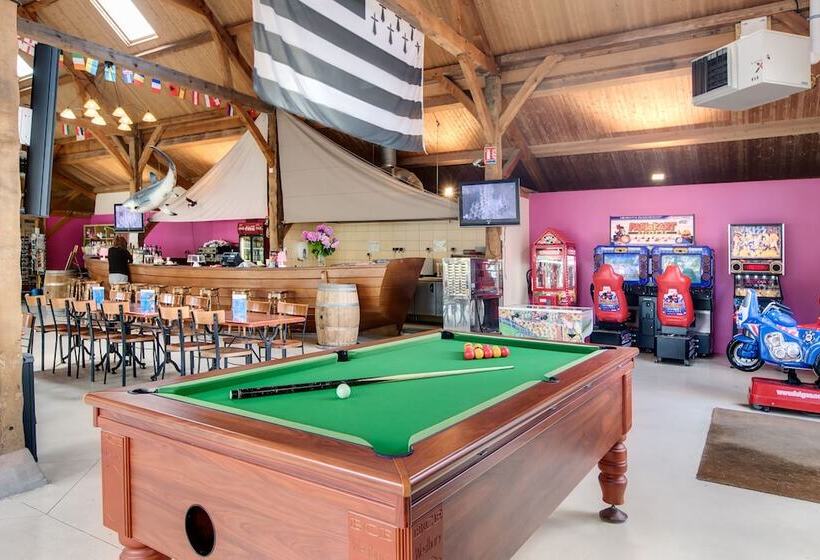 בית מלון כפרי See Breizh Camping La Ville Huchet