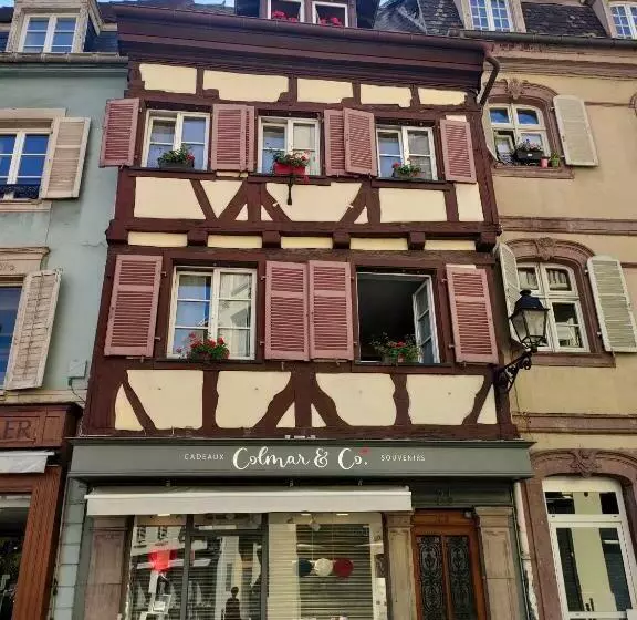 La Provence Suites