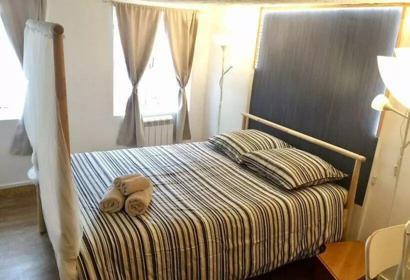 La Provence Suites