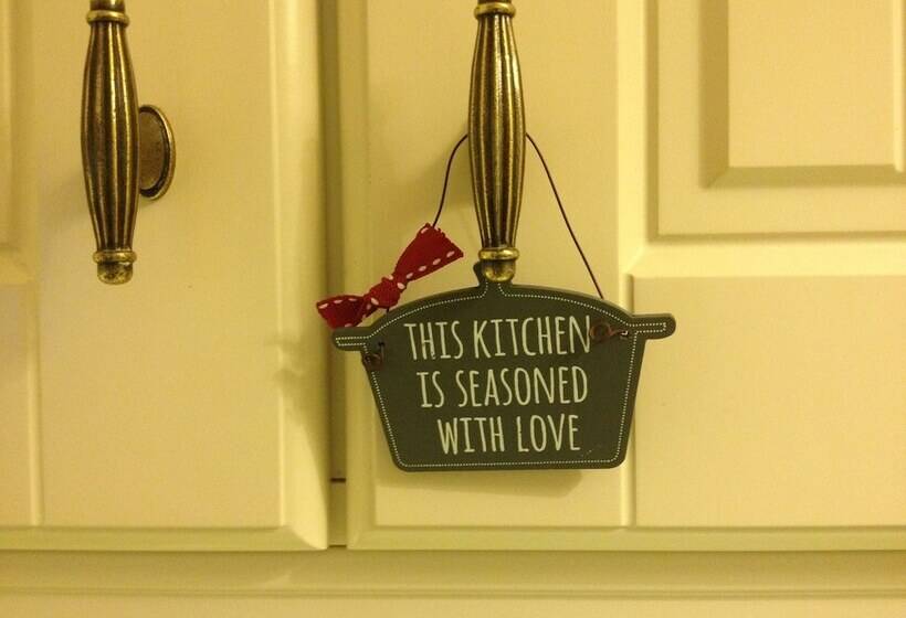 Snowdonia Snug   Studio Style Accommodation