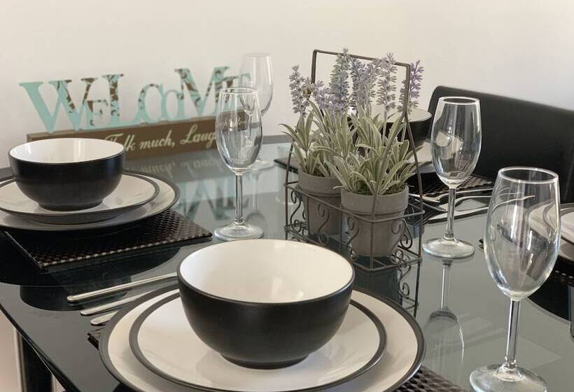 Eskdaill Place Apartment