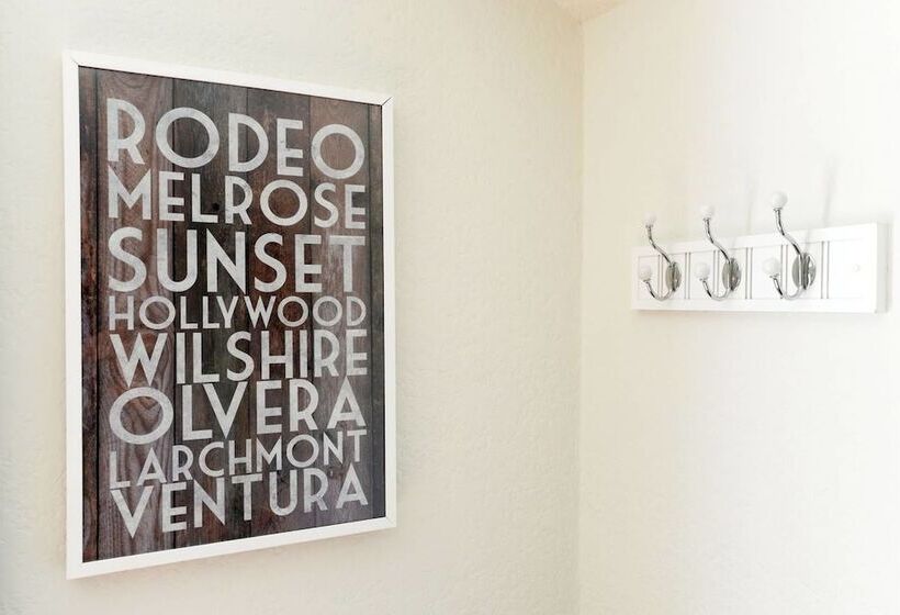 Ethnic Vibes In Weho Melrose   Walk To Everywhere