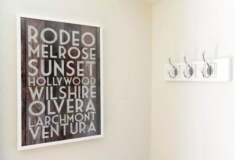 Ethnic Vibes In Weho Melrose   Walk To Everywhere