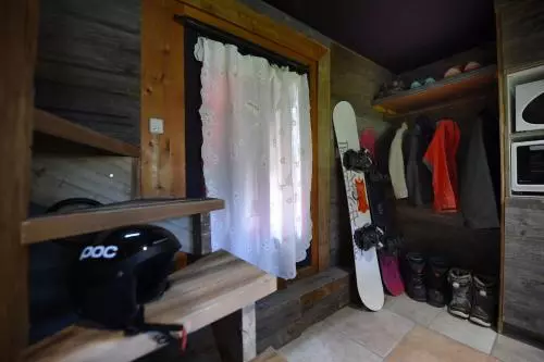 Le Petit Nid D Amour, Propriétés Mont Amour