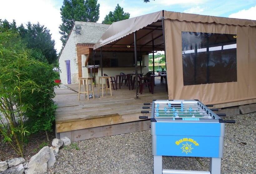 Camping Le Beauvillage   Yourte