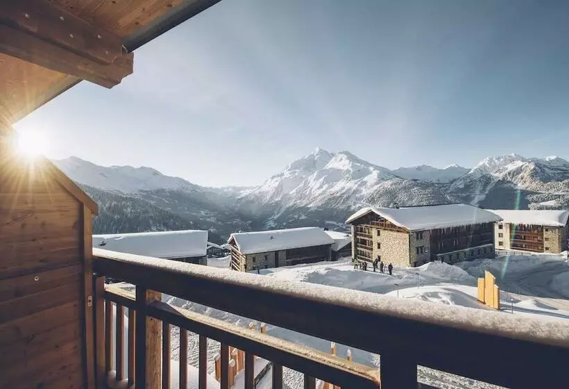 ホテル Hôtel Alparena & Spa 4 étoiles