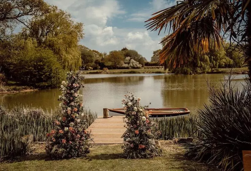 Northlands Farm & Lakes