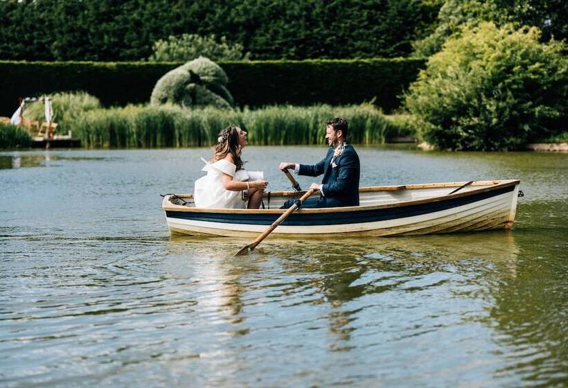 Northlands Farm & Lakes