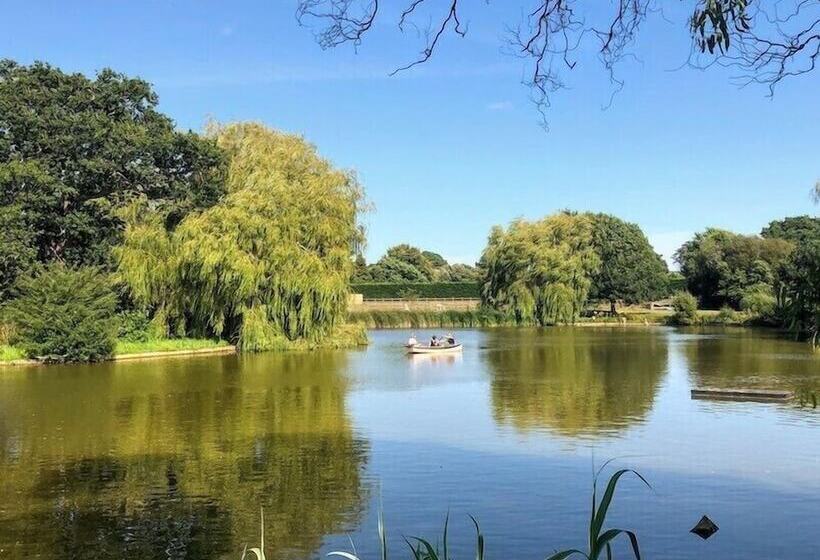 Northlands Farm & Lakes