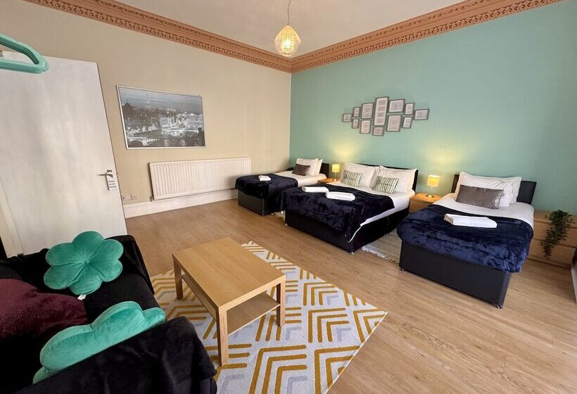 Pensió @part Bernard Rooms