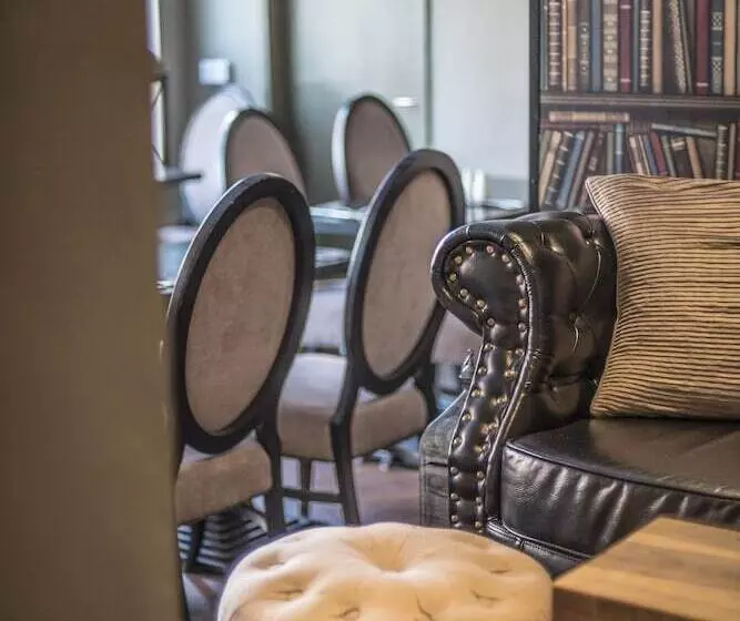 Majatalo N Ista Boutique Rooms Birkdale  Southport