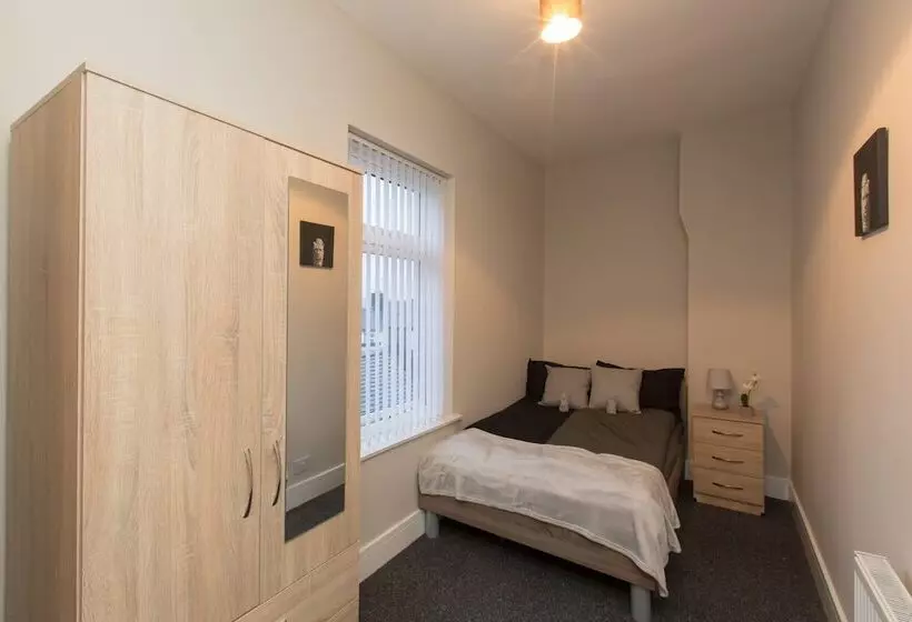 Townhouse @ Rose Street Stoke