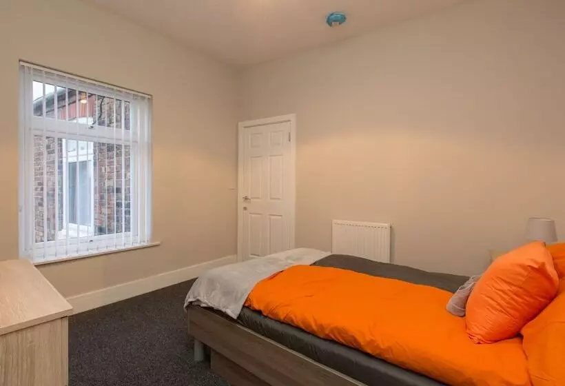 Townhouse @ Rose Street Stoke