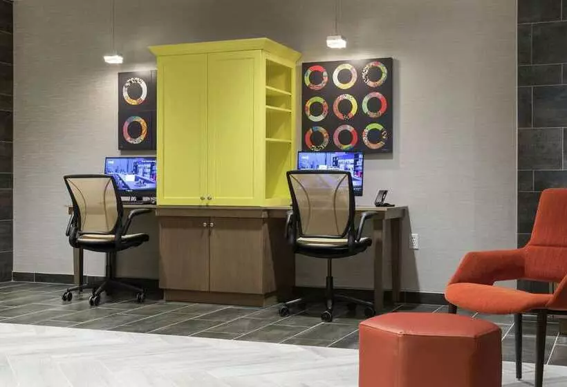 ホテル Home2 Suites By Hilton Jacksonville Airport
