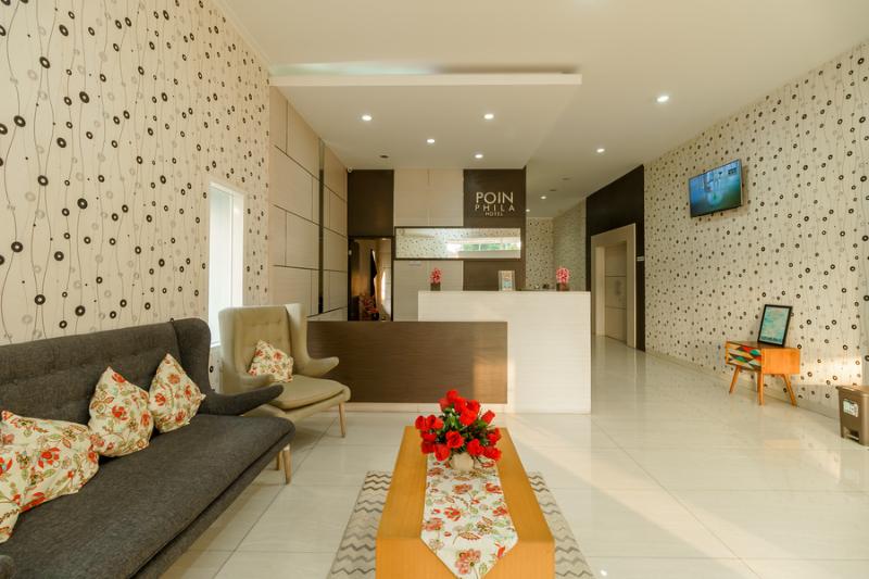 בית מלון כפרי Reddoorz Plus @ Point Phila Cihampelas