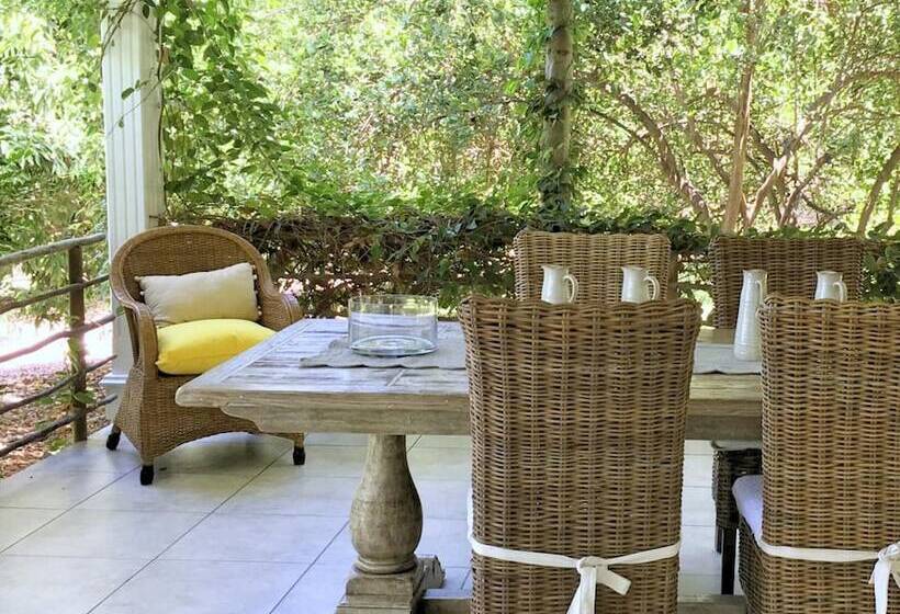 هتل Senteur Vanille