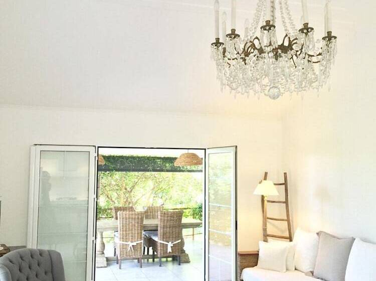 هتل Senteur Vanille