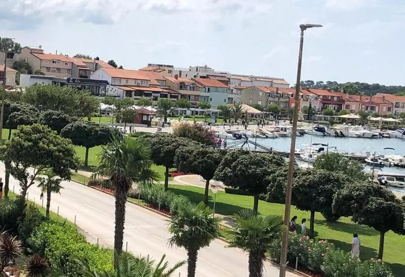 Apartment Petrovic Medulin