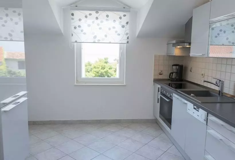Apartment Zdravka