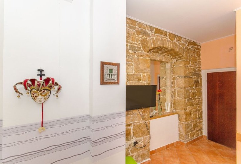 Apartments Beach Gem