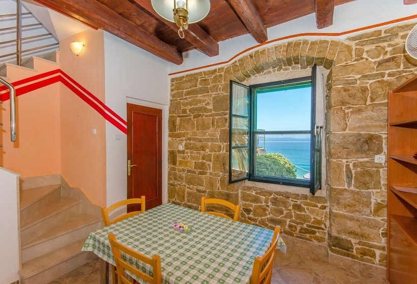 Apartments Beach Gem