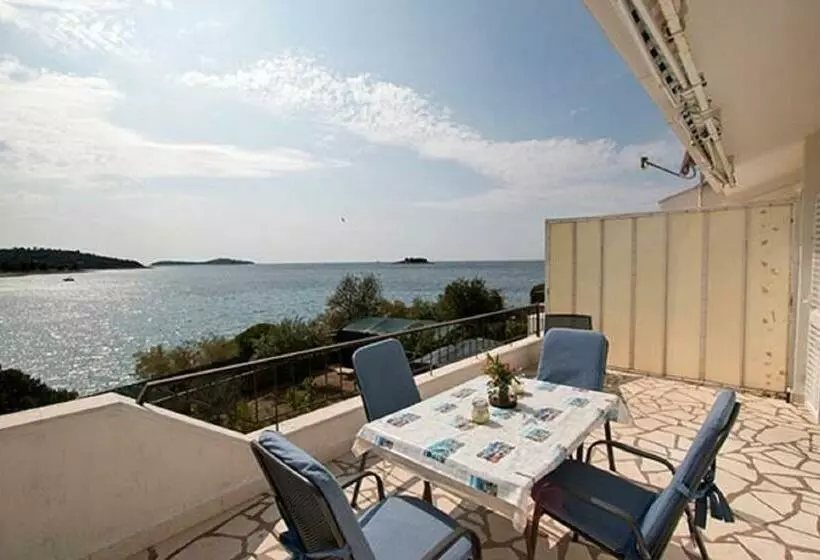 Apartments Ziva   By The Beach;