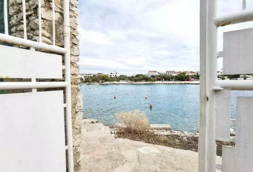 Apartments Ziva   By The Beach;