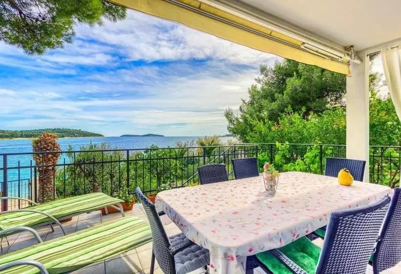 Apartments Lidija
