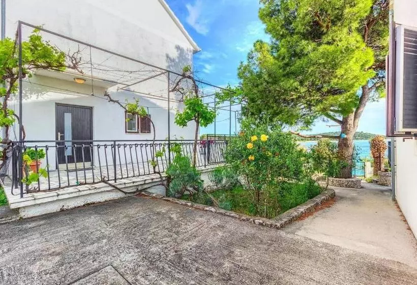 Apartments Lidija