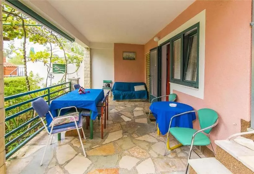 Apartments Nives