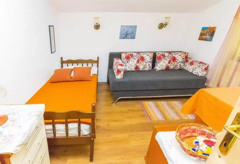 Apartments Nives