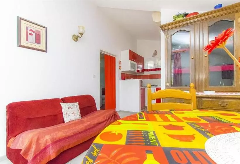 Apartments Nives