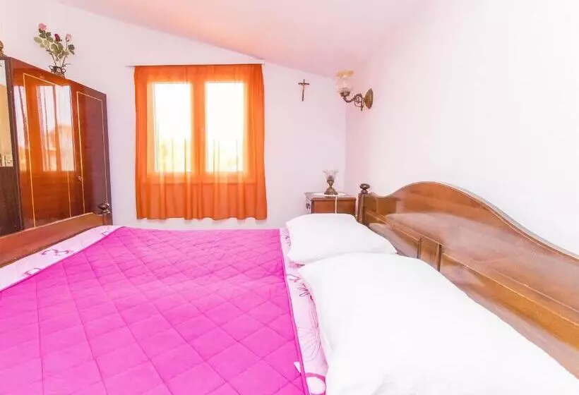 Apartments Nives