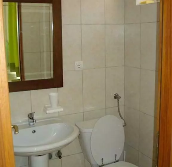 Tutini Dvori
