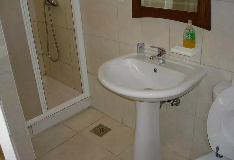 Tutini Dvori